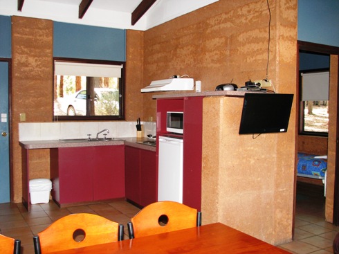 pemberton-accommodation-kitchen